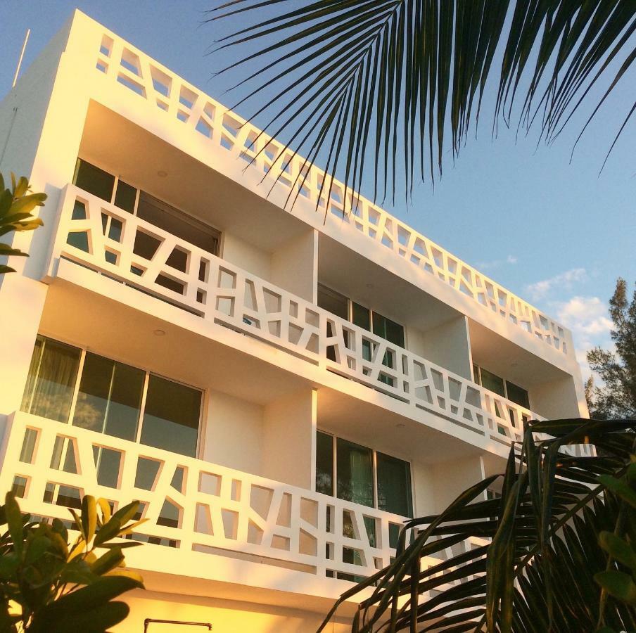 Playa 55 Beach Escape - Adults Only Guesthouse Celestun Exteriör bild